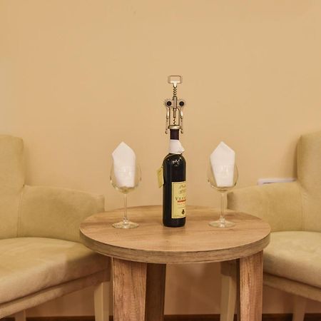 Hotel Evropa ウルツィニ エクステリア 写真