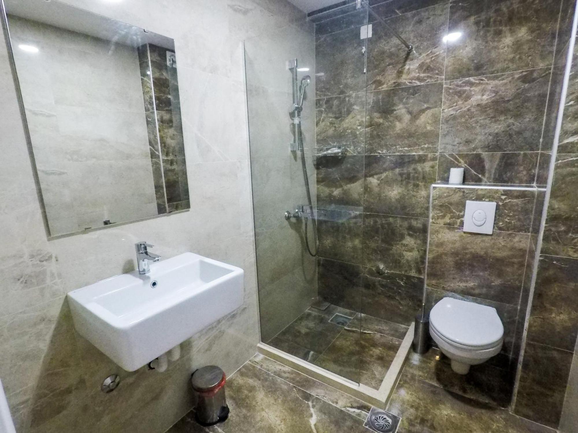 Hotel Evropa ウルツィニ 部屋 写真